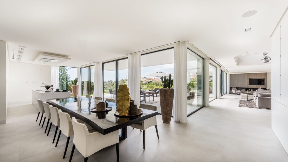Villa for sale, Marbella, Benahavis, Estepona, dining