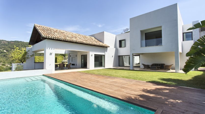 Contemporary Villa – Ref.1914