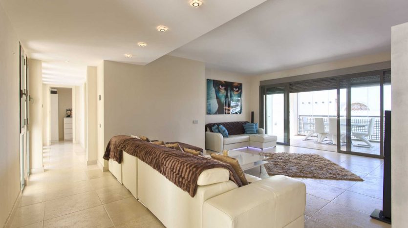 Luxury Apartment – Ref.1901