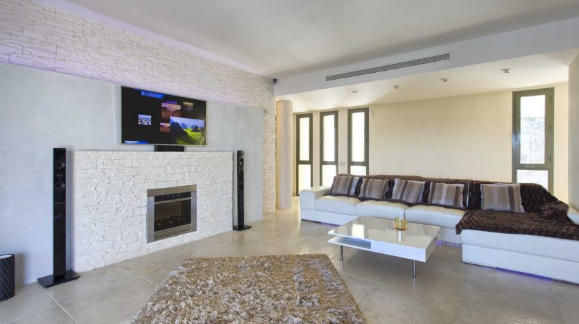 Luxury Apartment – Ref.1901
