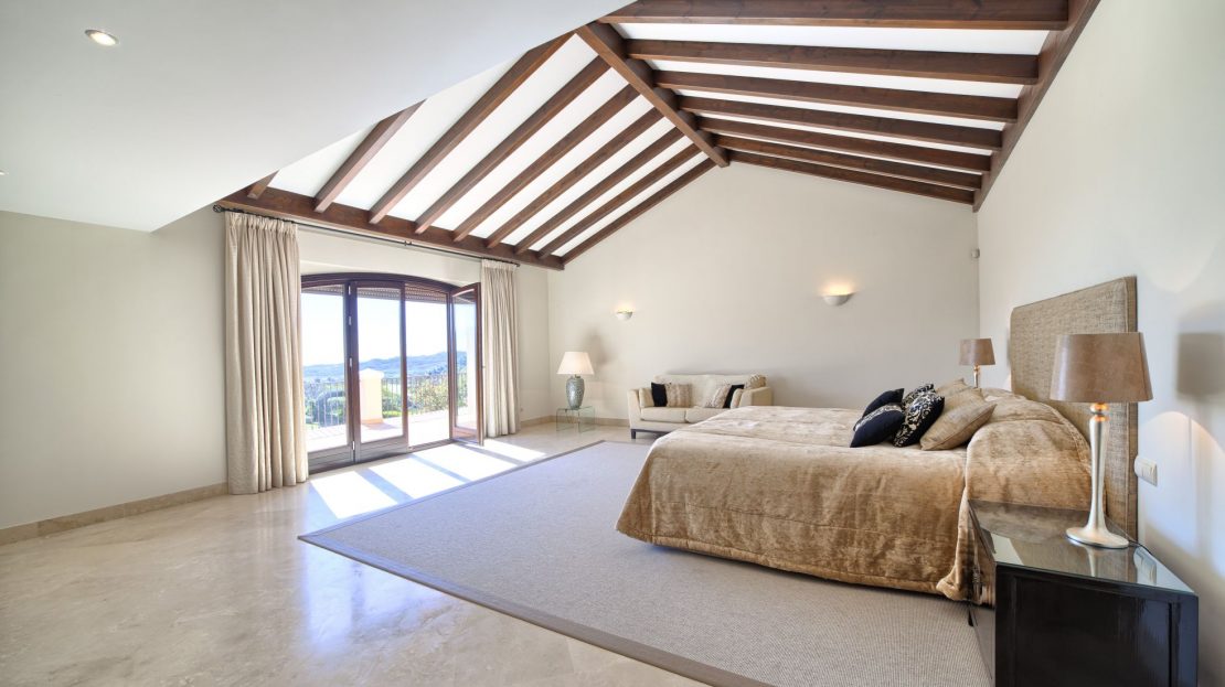 Villa for sale, Marbella, Benahavis, Estepona