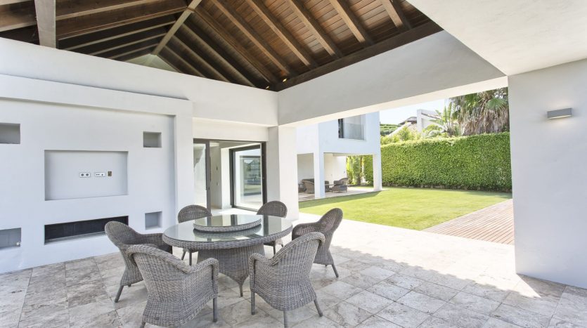 Contemporary Villa – Ref.1914