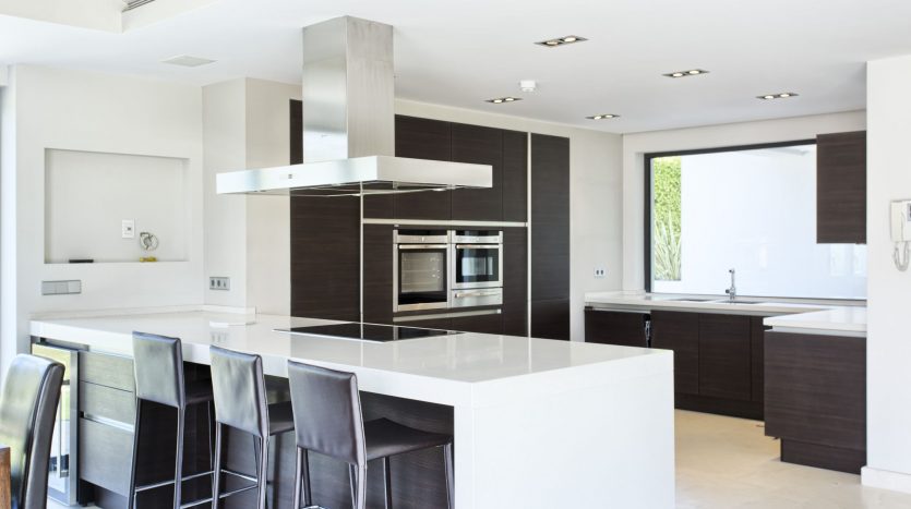 Contemporary Villa – Ref.1914