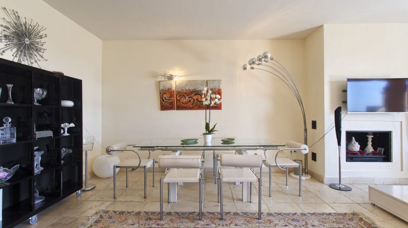 Superb Penthouse – Ref.1916